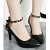 Escarpins, aspect cuir mate noires, talons 8cm, Ellyn 