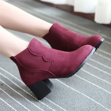 Bottines, aspect daim bordeaux, femme petite pointure, talon 6 cm, Nytva.