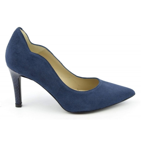 Leather pumps, iridescent blue suede, Brenda Zaro, pointed toes, 8