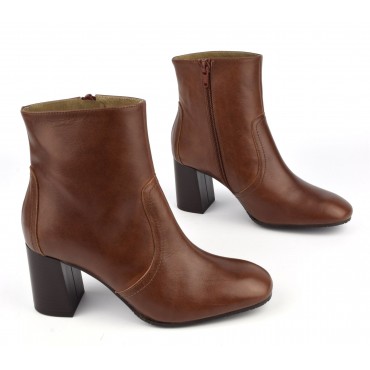 Bottines cuir mat marron, F2437