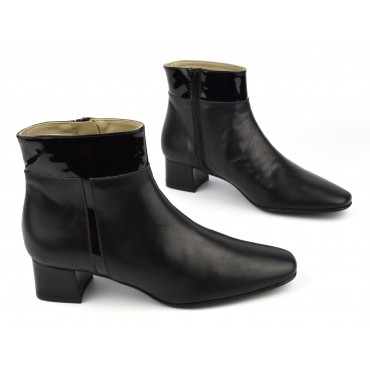 Bottines, cuir mat et verni noir, F2338