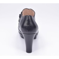 Chaussure, low boots, femme petite pointure, F97509, Brenda Zaro, noir, vue talon arrière