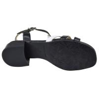 Sandales semelle extérieure élastomère antidérapant