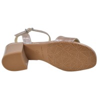 Sandales semelle extérieure élastomère antidérapant