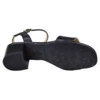 Sandales semelle extérieure élastomère antidérapant