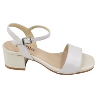 Sandales beige talon 4 cm profil