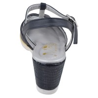 sandales compensées cuir bleu marine 1924 vue arrière talon verni vipérine