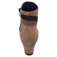 Vue arrière des bottines compensées Mella Italie 86 en daim
