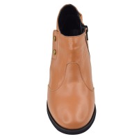 Vue de face des low boots femme Mella Italie 2519 en cuir lisse cognac.