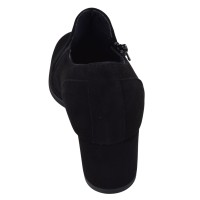 Vue arrière des low boots femme en daim noir Mella Italie 2396