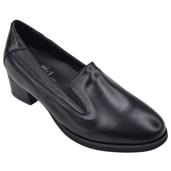 Mocassins femme en cuir noir Mella Italie 2037 vue de trois quarts